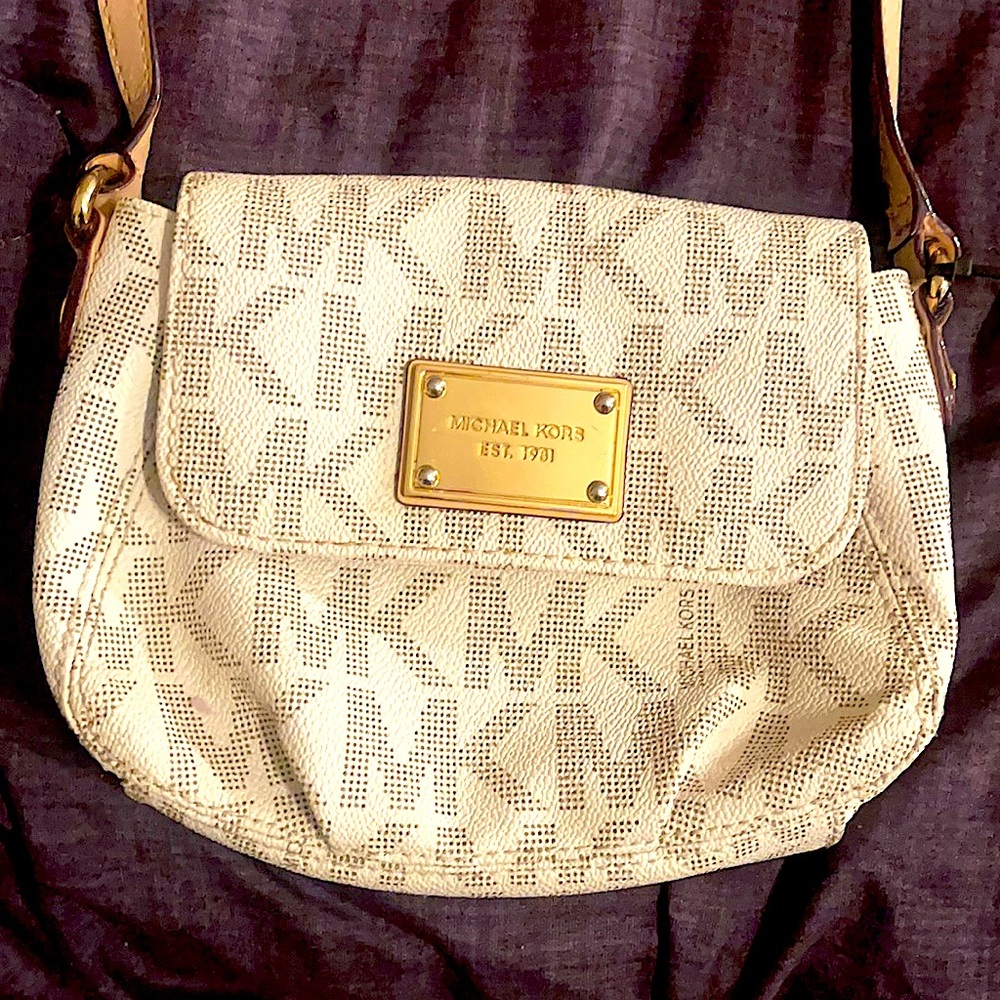Michael Kors Cross Body Bag